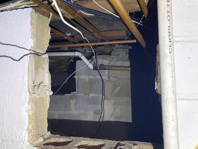 Additional Crawl Space Opening