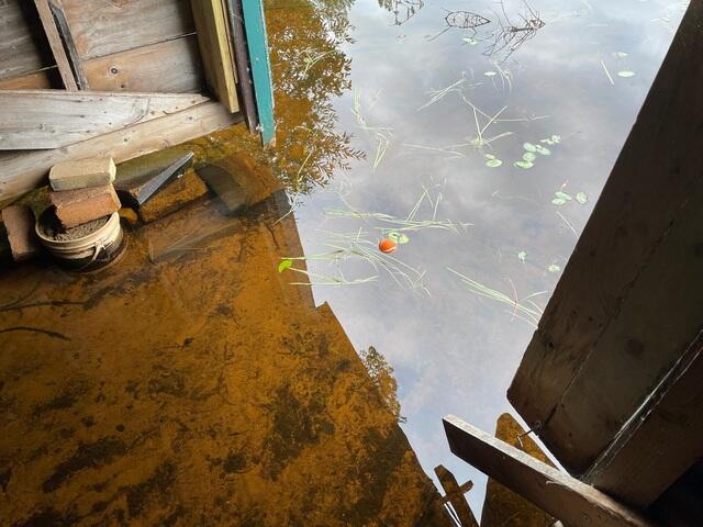 Unstable Support Inside the Boathouse