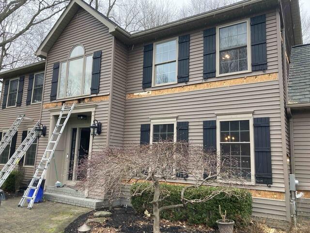 2-Story Home