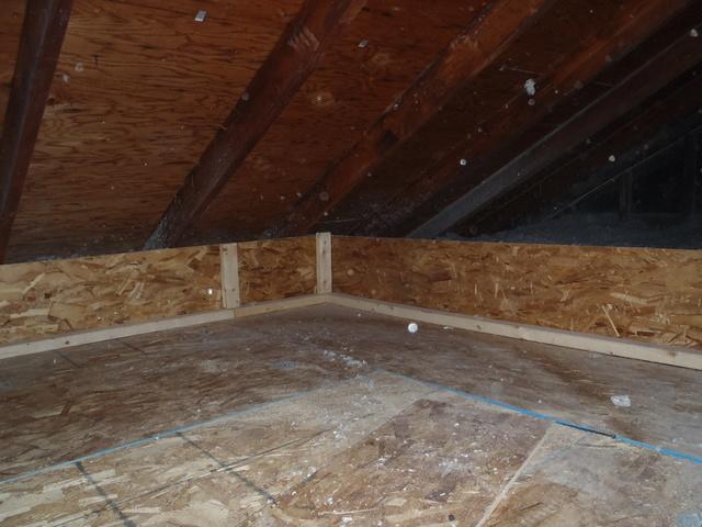 <p>The attic is ready for the installation of the TruSoft Blown in Cellulose Insulation. </p>