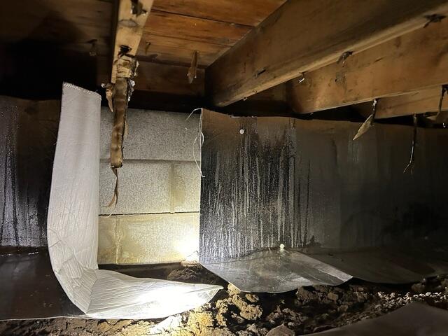 Wall Cracks