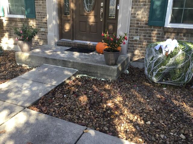 Stoop Stabilizing