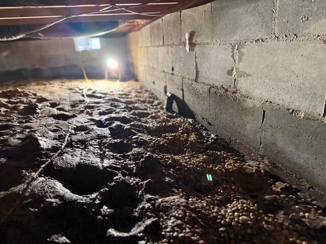 Mud and Stone Crawlspace Floor