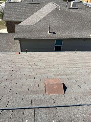 New Asphalt Shingle in Converse, TX