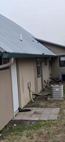 6" Gutter Below Roof