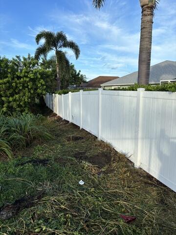 Vinyl Privacy Fence Company Ruskin FL