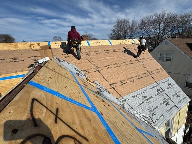 Seams Taped & Underlayment Applied