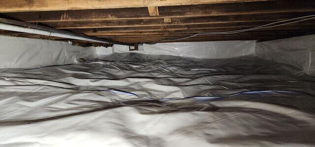 Large Crawl Space