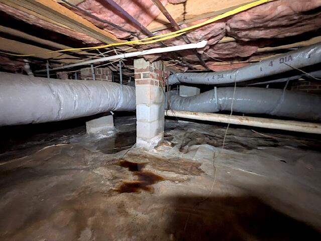 Stagnating Water In Crawl Space