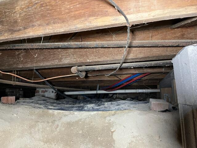 Before Stabilizing with SmartJack System