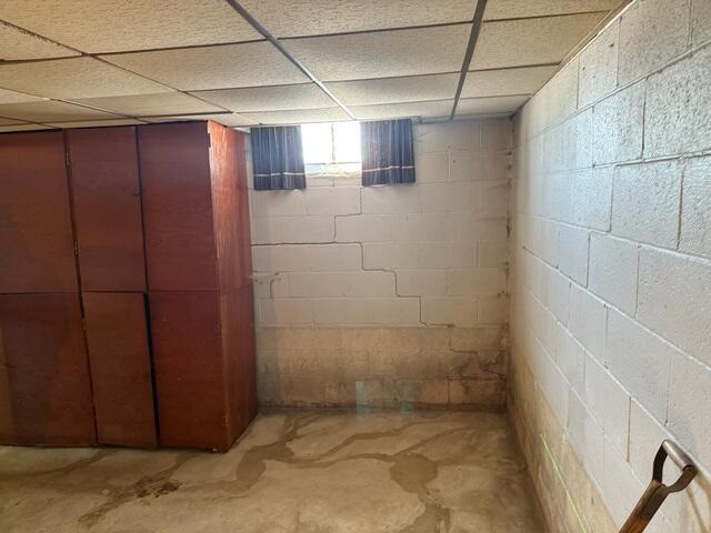 Cracked Wall