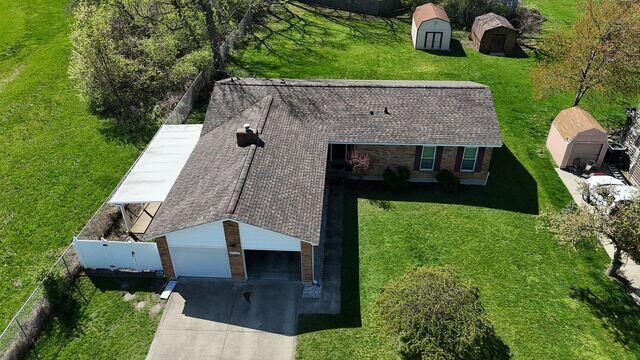 Shadow Brown Shingles