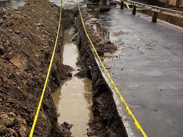 GeoLock Trench