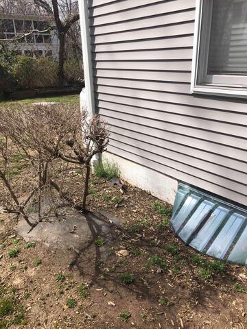 Rockwell Egress Window