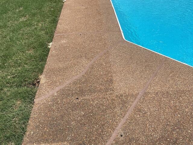 Concrete Cracks and Joints Sealed