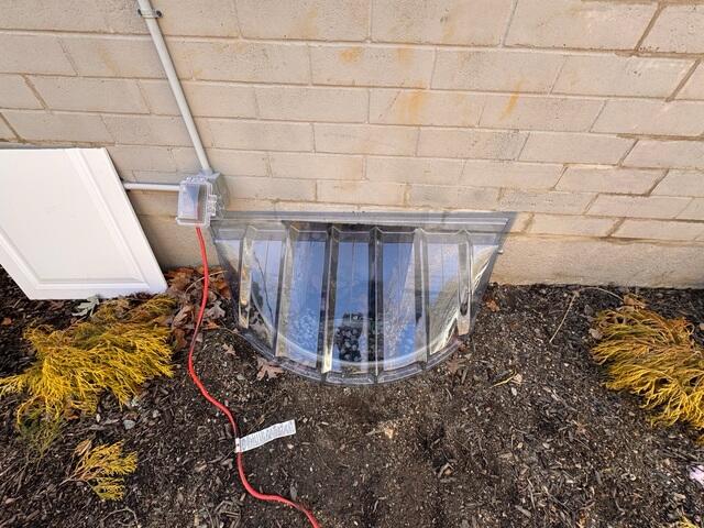 Rockwell Egress Window