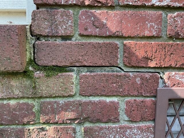 Brick Cracks