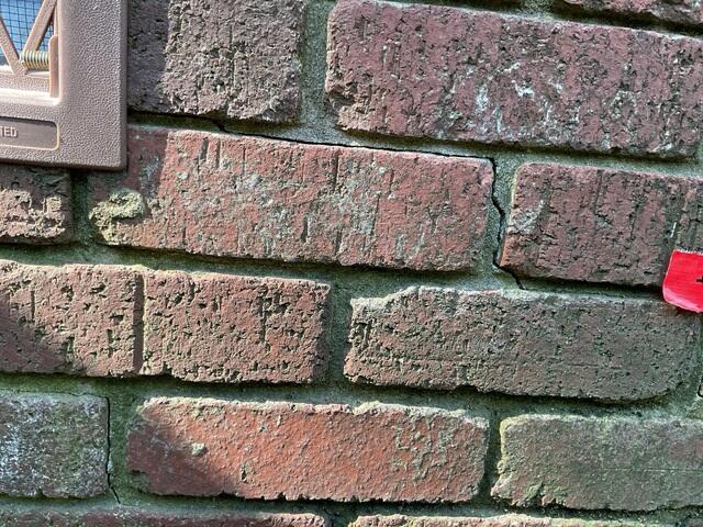Stair-Step Brick Cracks