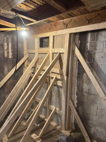 Preparing the wall to receive concrete