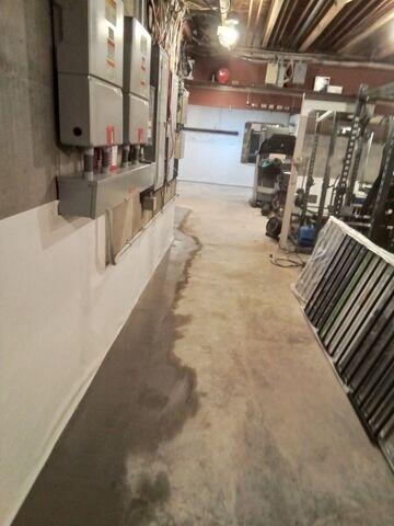 1/2 Wall CleanSpace Vapor Barrier