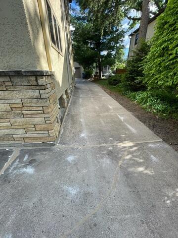 Leveled and Sealed Driveway with PolyLevel® and NexusPro®