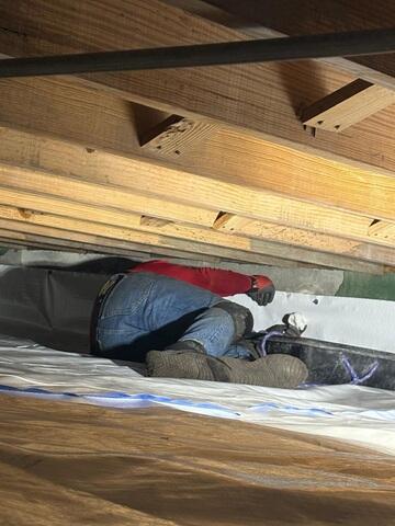 Installing CleanSpace Moisture Barrier