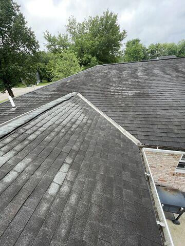 Worn Roof in Wilmington, OH