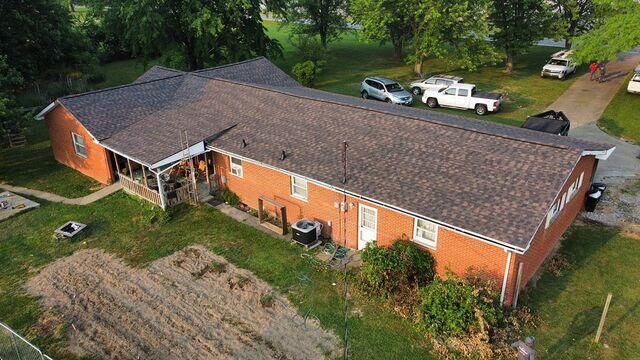 Roofing Contractor in Amelia, OH