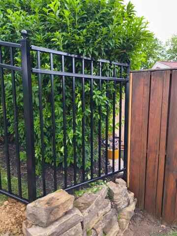 Black 54" Classic / Commercial Grade / 3 Rail / Flush Bottom Aluminum Fence/ : Ball Caps, (1) 4' gate / (1) 5' graded gate