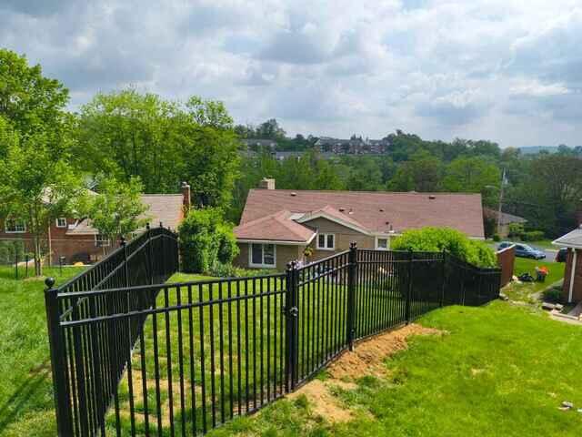 Black 54" Classic / Commercial Grade / 3 Rail / Flush Bottom Aluminum Fence/ : Ball Caps, (1) 4' gate / (1) 5' graded gate