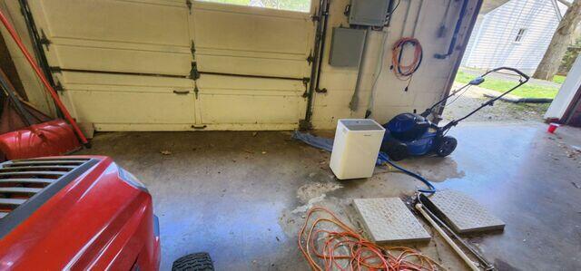 Wet & Musty Garage