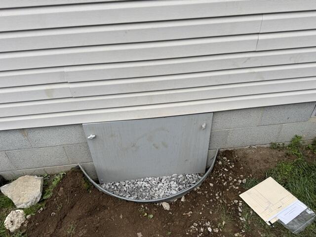 Sealed Crawl Space Door in Nicholasville, KY