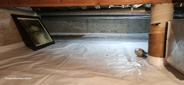 Crawlspace - After encapsulation.