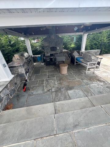 Gazebo before cleaning