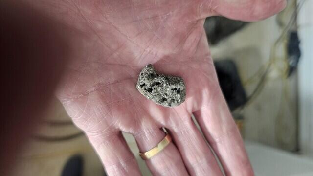 Slag stone