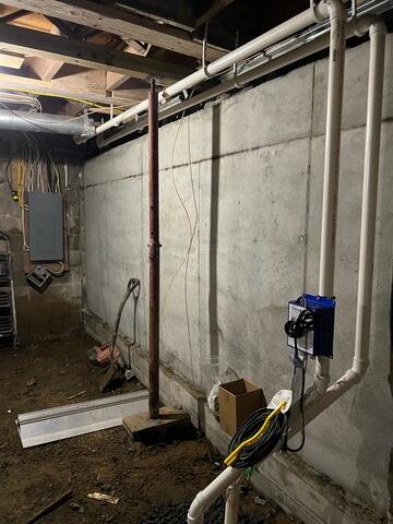 New StableLock Wall & Pump