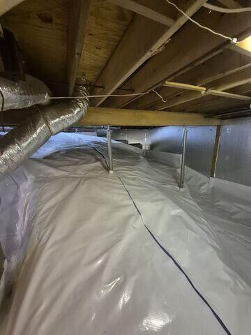Crawlspace Stabilized & Sealed - Beech Mountain, NC