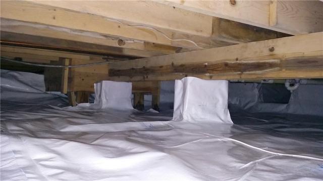 CleanSpace Protects a Crawl Space