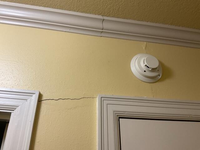 Wall Cracks