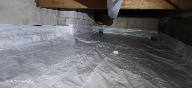 Crawlspace radon barrier