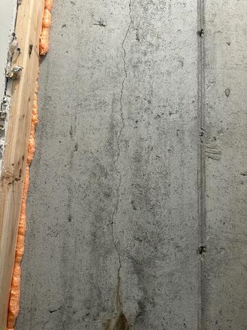 Wall Cracks