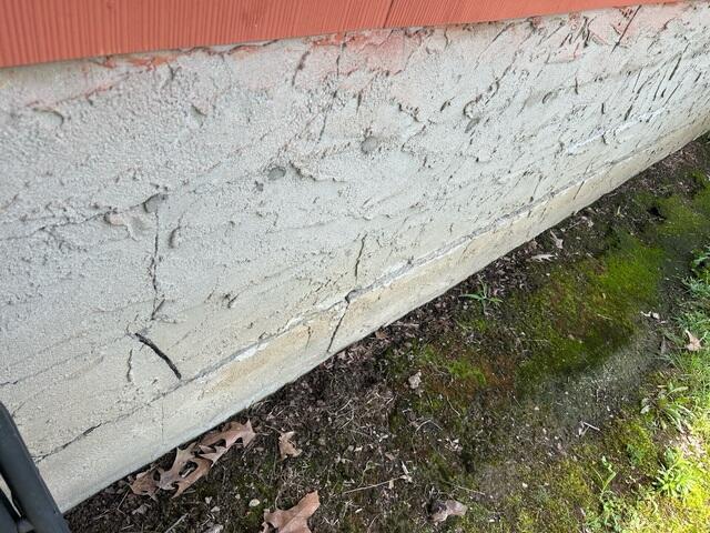 Visible signs of foundation settlement