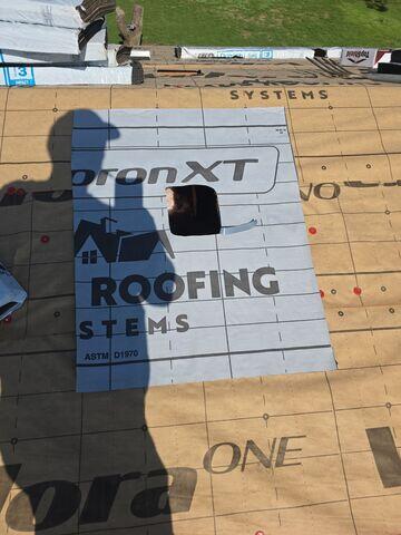 Preparation of the SealronXT ice and water.