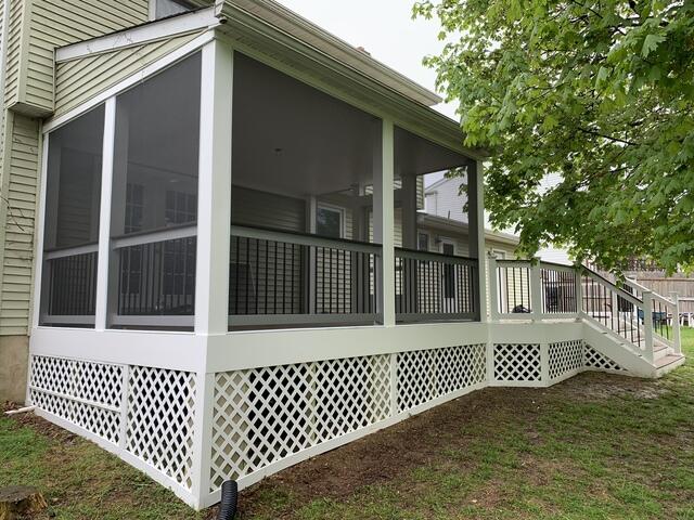 Left Side View - Trex Deck & Screen Porch Combo
