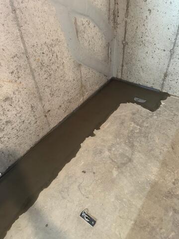 WaterGuard™ Keeps Basements Dry!