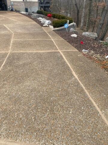 Strong Driveway!