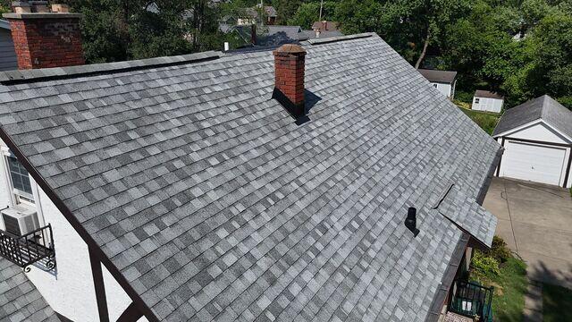 Asphalt Shingles in Cincinnati, OH