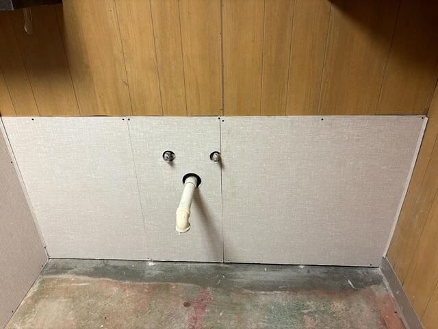 Installing EverLast Wall Panels