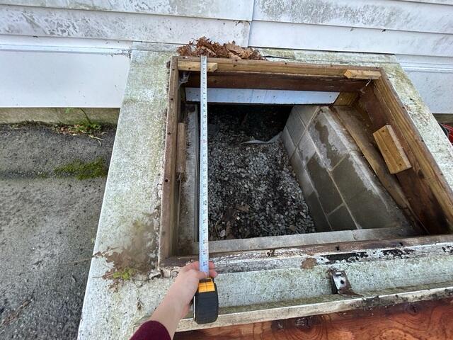 Crawlspace - Before