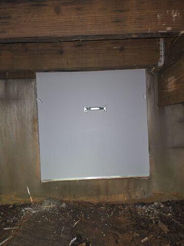 New Airtight Crawl Space Door Installed for Lasting Protection
